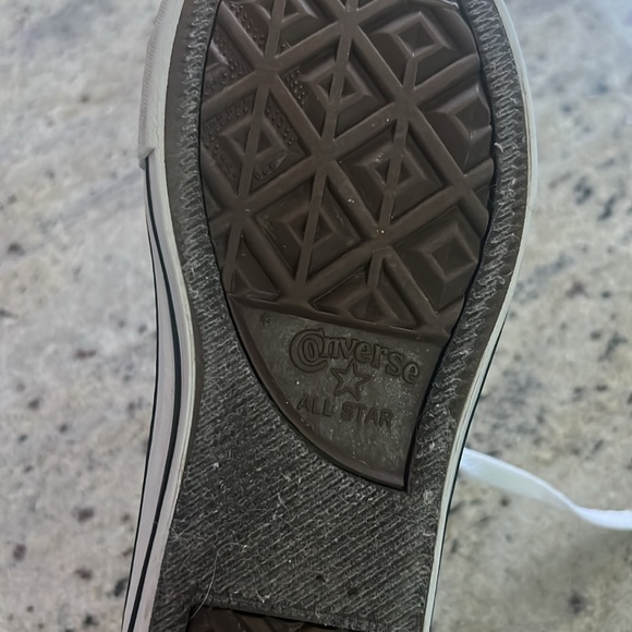 Girls Converse Allstar, Size 2- white shoes with unicorns. Great condition - Picture 9 of 10
